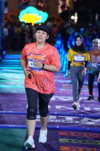 BIB: 4825
                            <button type="button" onclick="openModal(26261613)" class="btn btn-primary btn-sm float-right btn-popup" data-toggle="modal" data-target=".modal-high-quality">
                        <i class="fas fa-shopping-cart"></i> Add to Cart
                    </button>
                                            <button type="button" onclick="isThisMe(26261613, true)" class="btn btn-success btn-sm float-right btn-popup btn-isme hidden" data-toggle="tooltip" data-placement="bottom" title="นี่คือรูปของคุณใช่ไหม คลิกที่นี่เพื่อเอาเข้าอัลบั้ม">
                        <i class="fas fa-plus"></i> Add to album
                    </button>
                    <button type="button" onclick="isThisMe(26261613, false)" class="btn btn-warning btn-sm float-right btn-popup btn-isnotme hidden">
                        <i class="fas fa-ban"></i> Remove from album
                    </button>